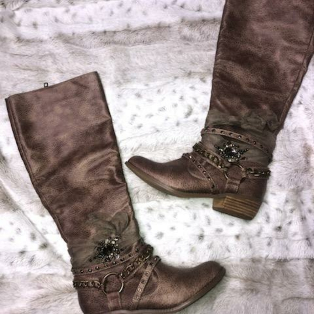 Not Rated brand women's boots